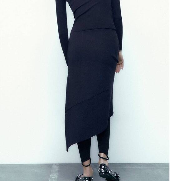 Zara Asymmetric Ribbed Midi Skirt in Navy Blue - Picture 2 of 10